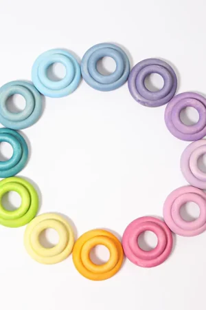 Beperkt Aanbod Grimms houten ringen pastel - 24 ringen