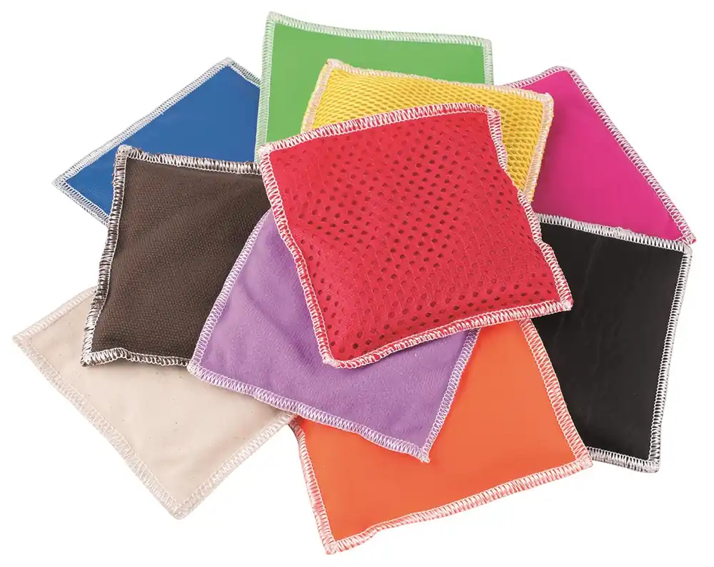 Tien graanzakjes verschillende texturen gekleurd textiel Premium