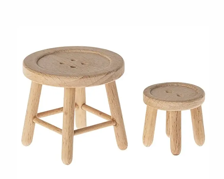 Maileg houten tafel en stoel, Table and stool set Mouse, tafelhoogte 4,5cm Gecertificeerd