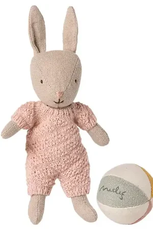 Aanbieding Maileg set konijntje met bal, Rabbit set, Micro - Sand - Rose, 13,5 cm