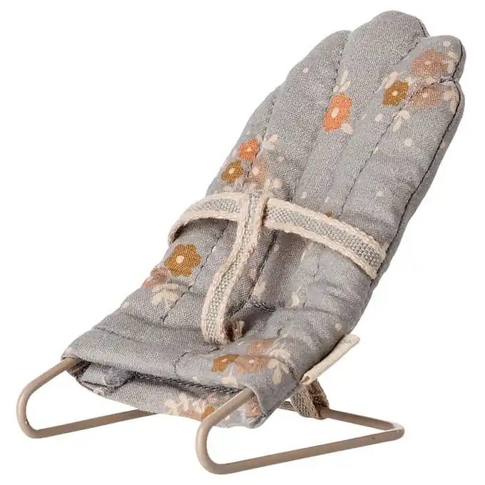 Exclusieve Aanbieding Maileg wipstoeltje 'babysitter' voor My Rabbit of Baby Muis, Blue