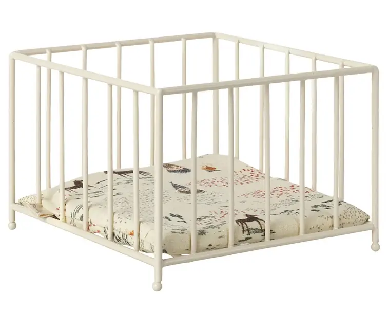 Bestel Nu Maileg metalen Baby Box, Playpen Micro, hoogte 8 cm