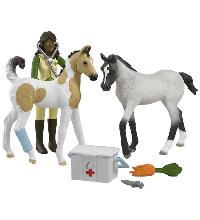Bestel Nu Schleich Horse Club - Sarah's First EHBO-doos - 42777