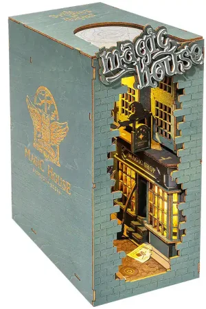 Flitsaanbieding Rolife Miniatuurdiorama - Doe-het-zelf - Boekenhoek & Wonderland