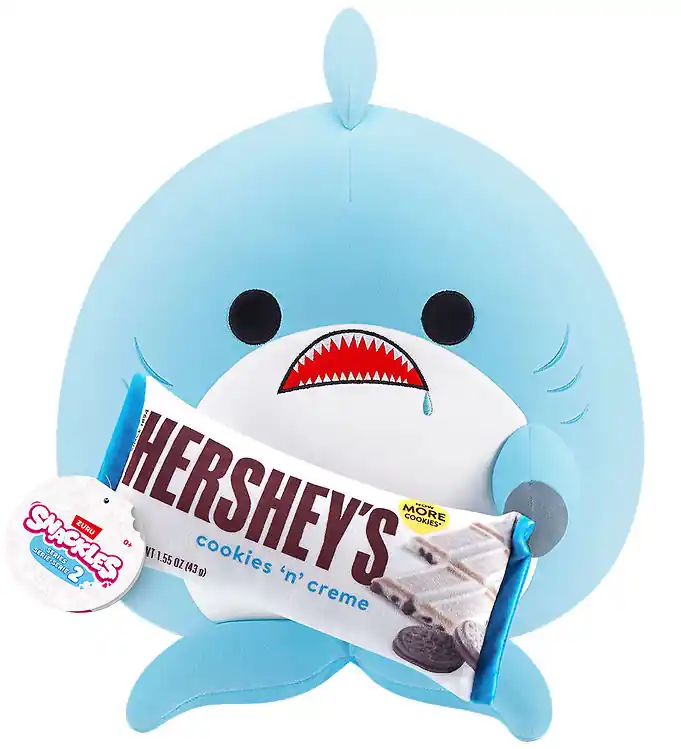 Op = Op Snackles Knuffel - 35 cm - De haai Seth m. Hershey's