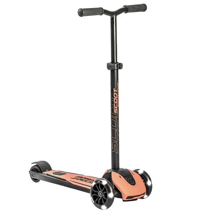 Laatste Versie Scoot and Ride Highway Kick 5 - LED - Peach