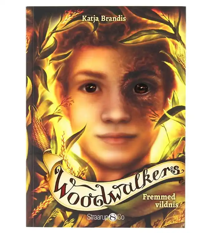 Nu Kopen Straarup & Co Boek - Woodwalkers 4 - Vreemde Wildernis - Deens