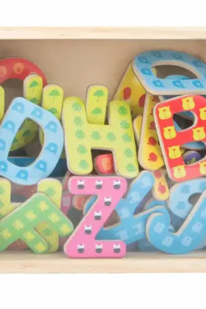 Op = Op Small Foot - Houten Magnetische Letters Kleur, 37dlg.