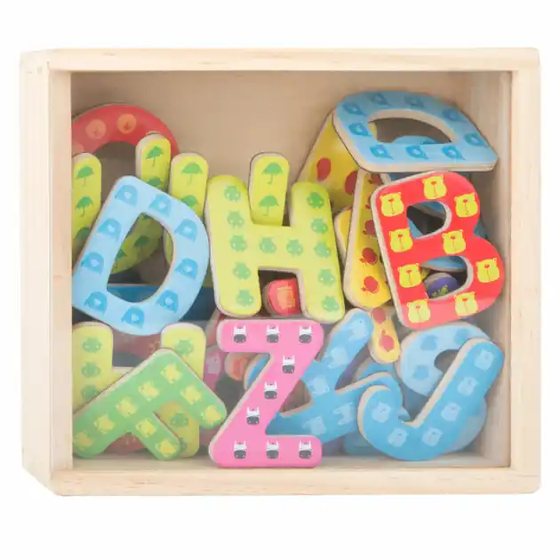 Op = Op Small Foot - Houten Magnetische Letters Kleur, 37dlg.