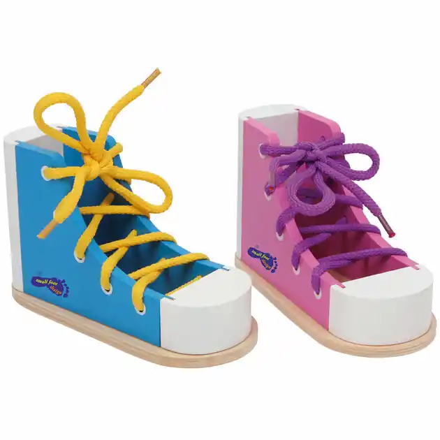 Gereduceerde Prijs Small Foot - Houten Rijgschoenen, 2st.
