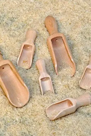 6 houten schepjes - verschillende maten Gereduceerde Prijs