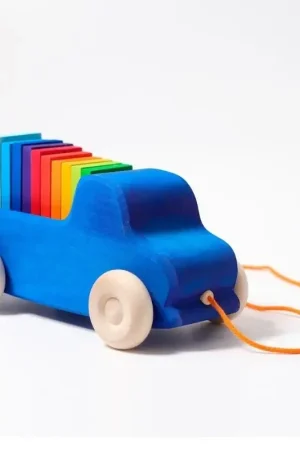 Tijdelijk Beschikbaar Grimm's - Houten trekauto met regenboogblokken