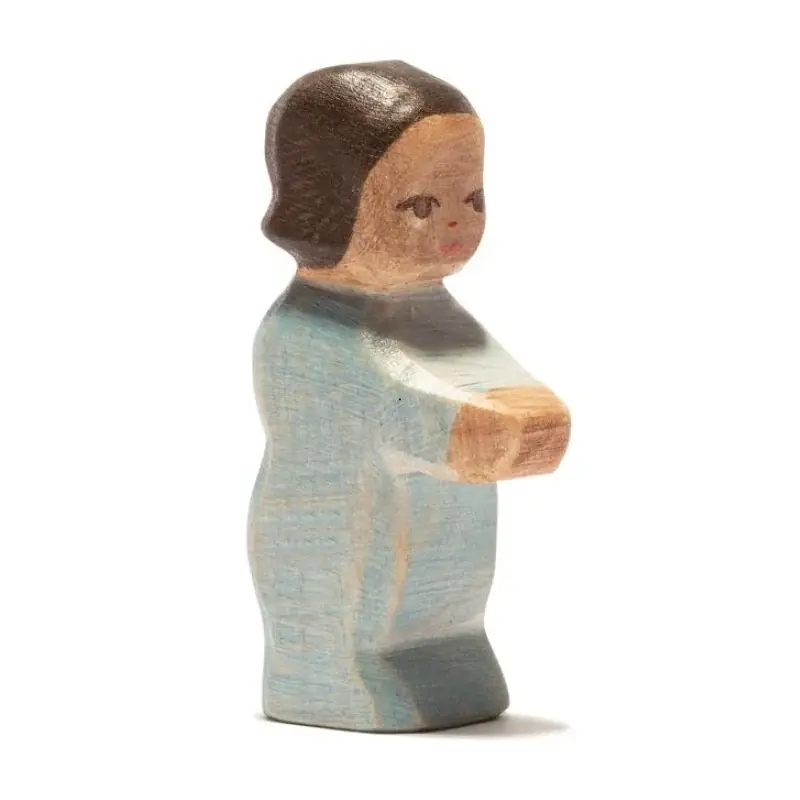 Ostheimer - Houten familie figuren - baby ingebakerd Weekendaanbieding