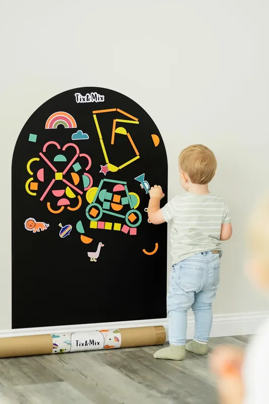 Gereduceerde Prijs Tix&Mix - Magnetische Muursticker Zwart + 2 Krijtjes