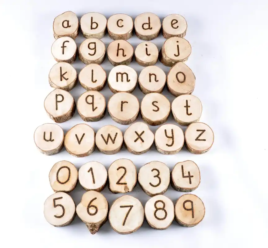 Exclusieve Aanbieding Cosy - Handgemaakte Houten Letters en Cijfers