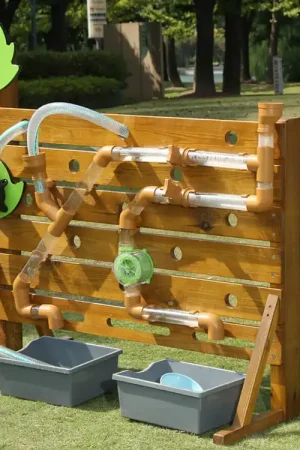 Houten waterwand met buizen - voor buiten Flitsaanbieding